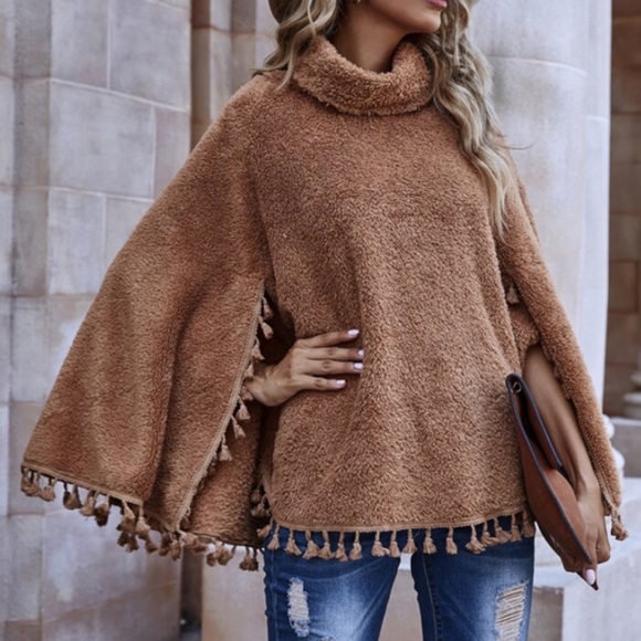 CLEARANCE Soft Teddy Faux Fur Fringe Turtleneck Cape - Picture 2 of 8